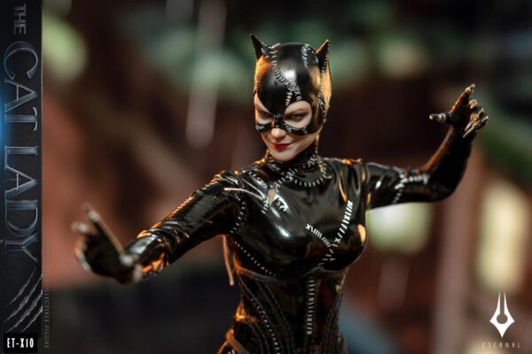 [ET-X10] Cat Lady - Image 2