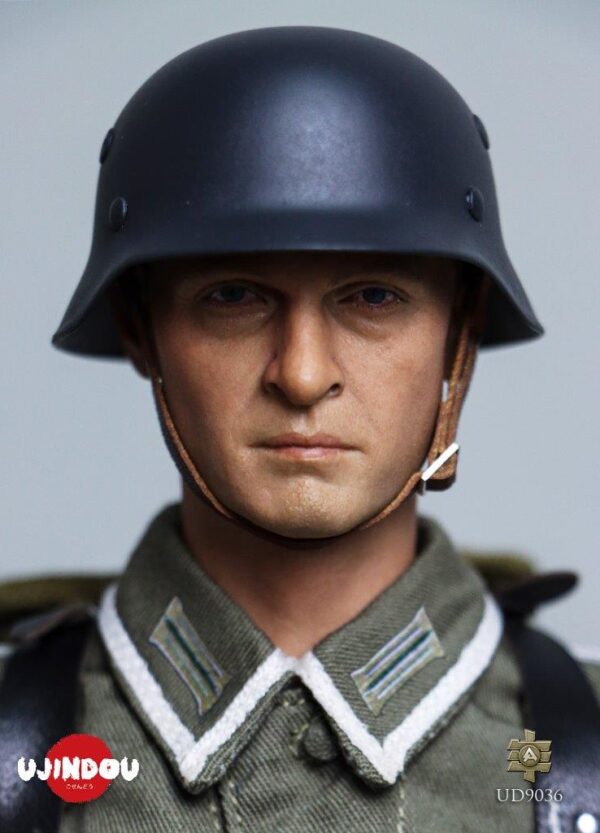 [UD-9036] WWII Feldherrnhalle Panzergrenadier NCO, Hungary 1944-1945 - Image 9