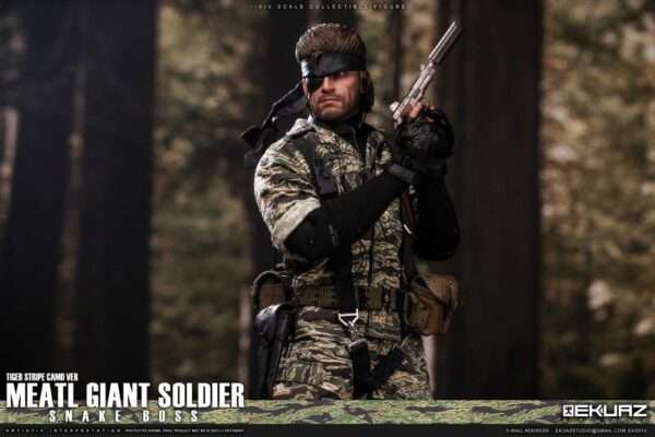 [EKS-010] MEATL GIANT SOLDIER SNAKE BOSS TIGER STRIPE CAMO VER - Image 9