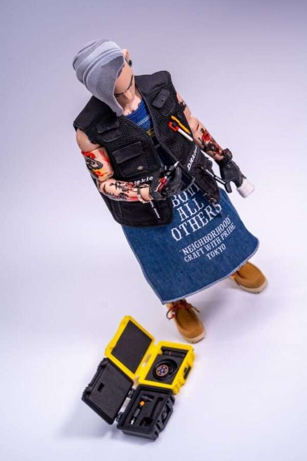 [TM-120117] Tattoo Artist - Image 12